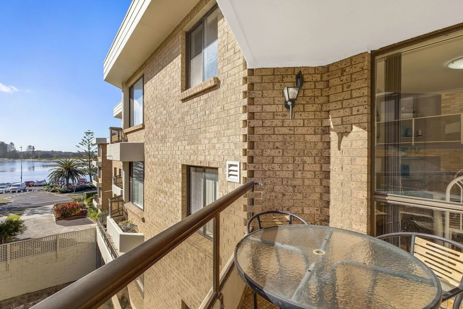 Sundowner Apartment 10