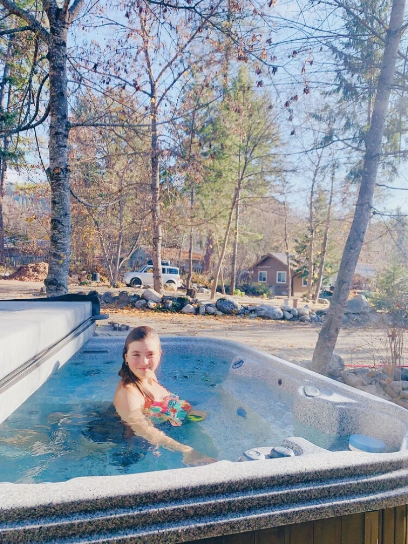 Barefoot Villas Cabin 3 Caribou