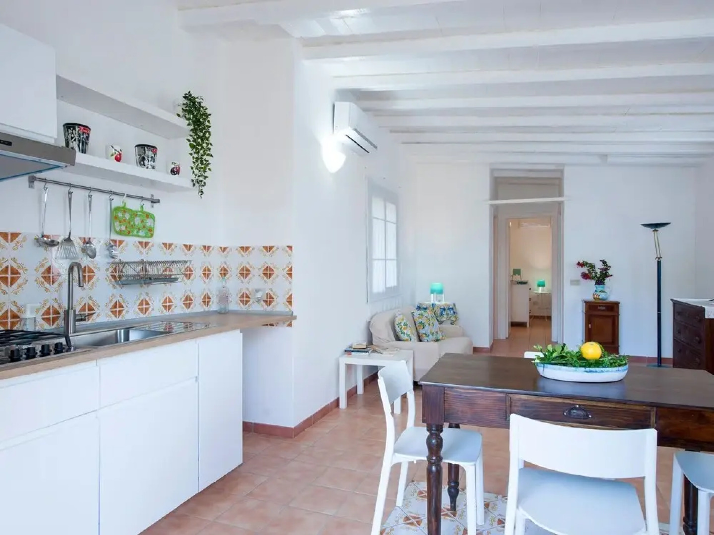 Lovely Holiday Home In Termini Imerese With Roofed Terrace