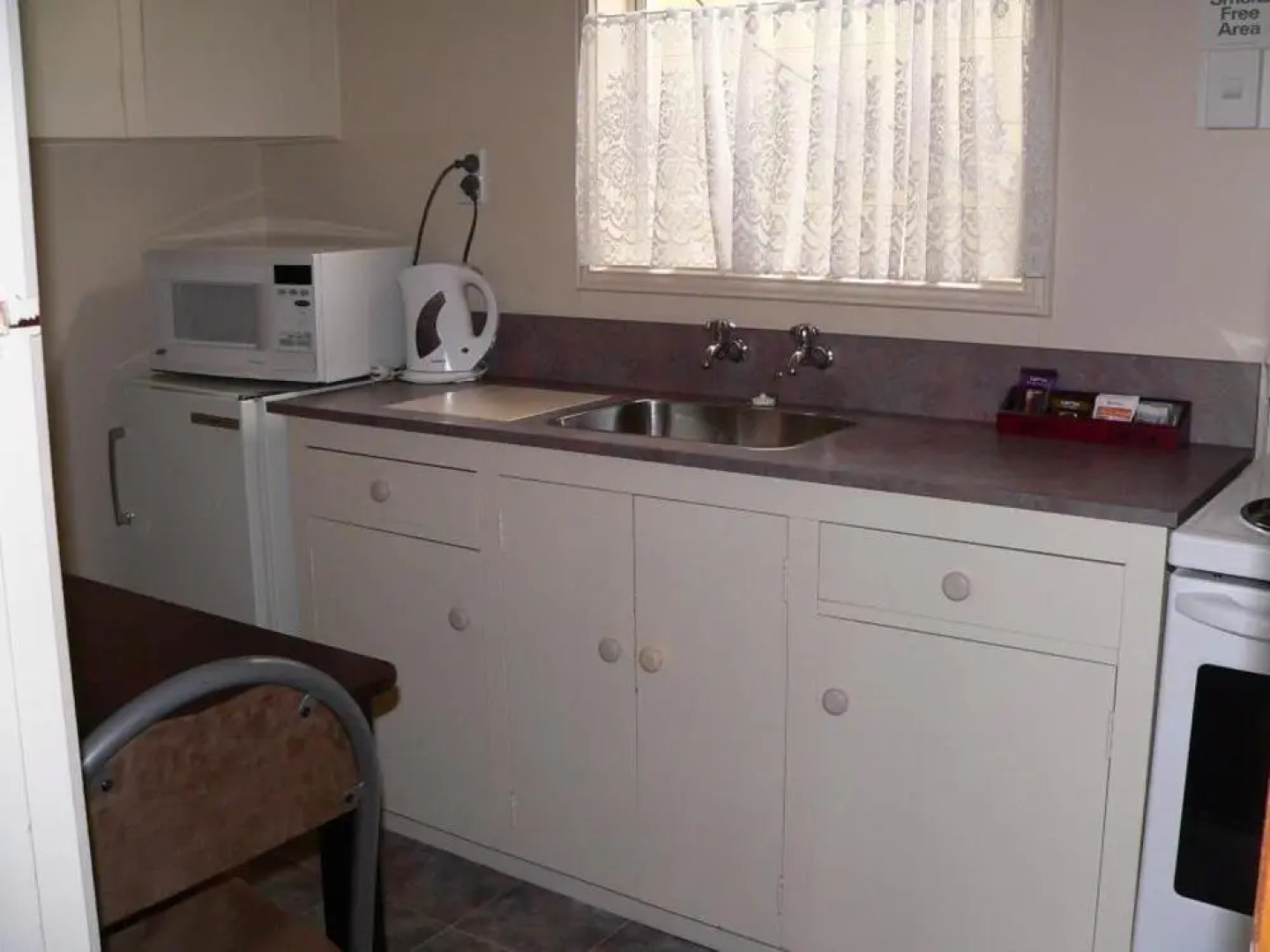 Coachmans Inn Motor Lodge