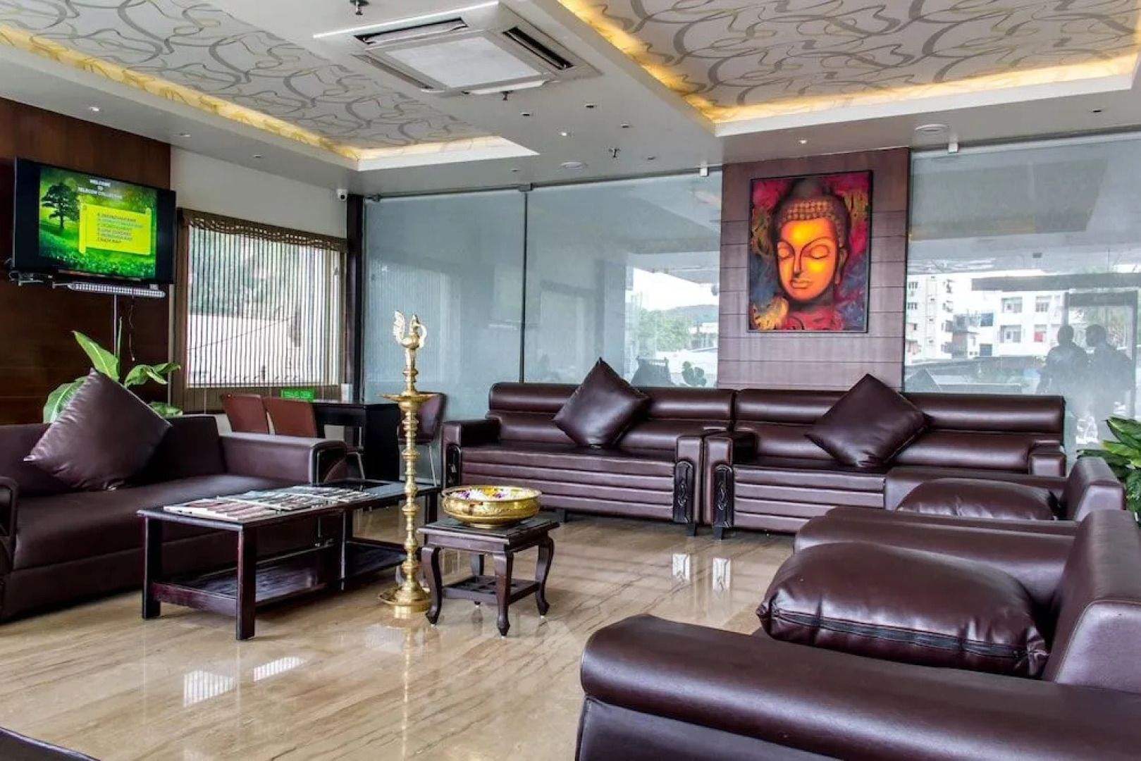 OYO 1302 Hotel Green Apple