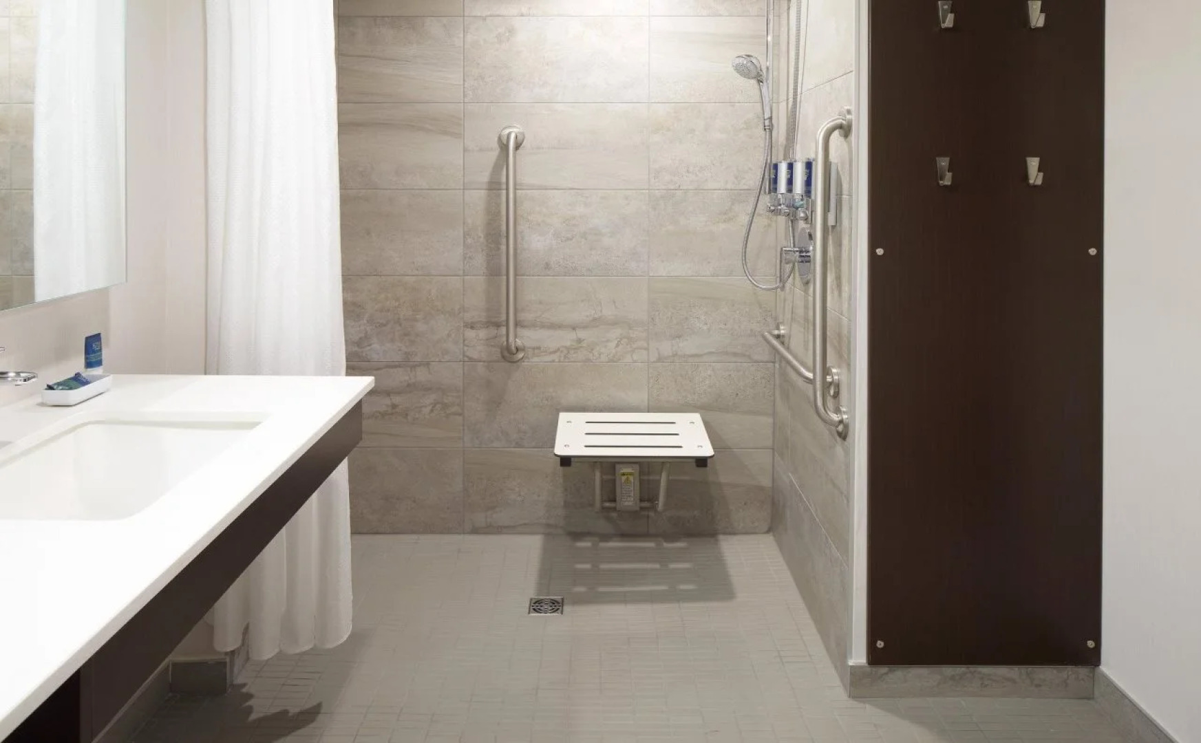 Four Points by Sheraton Levis Convention Centre