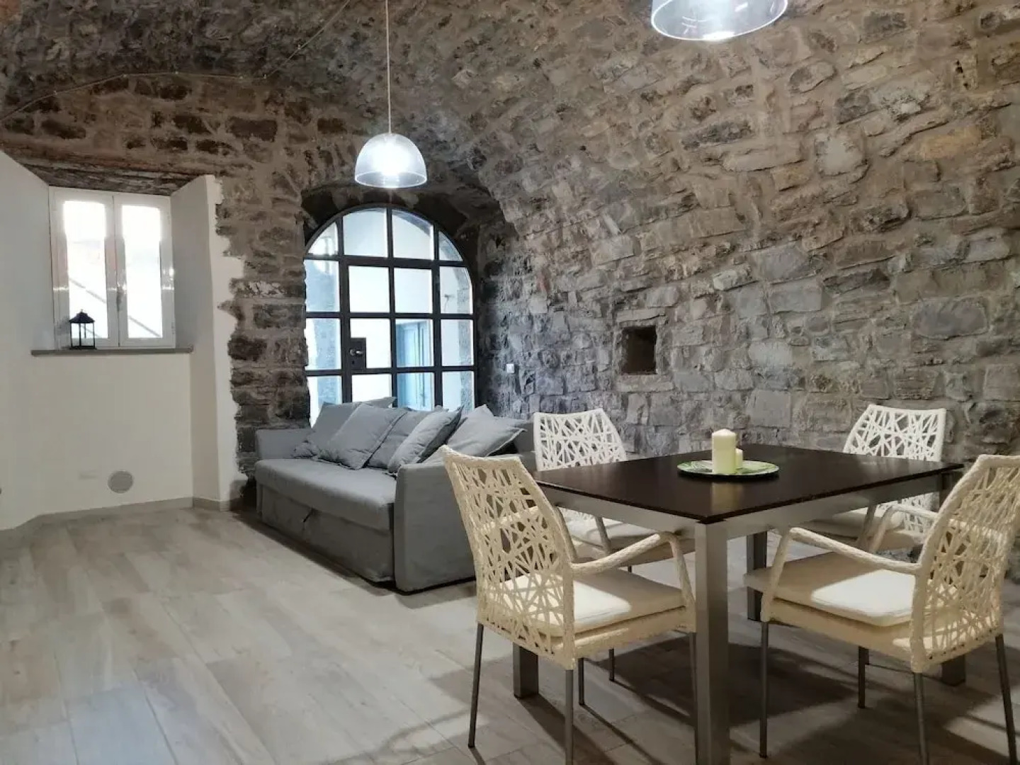 IseoLakeRental - Hill Apartments