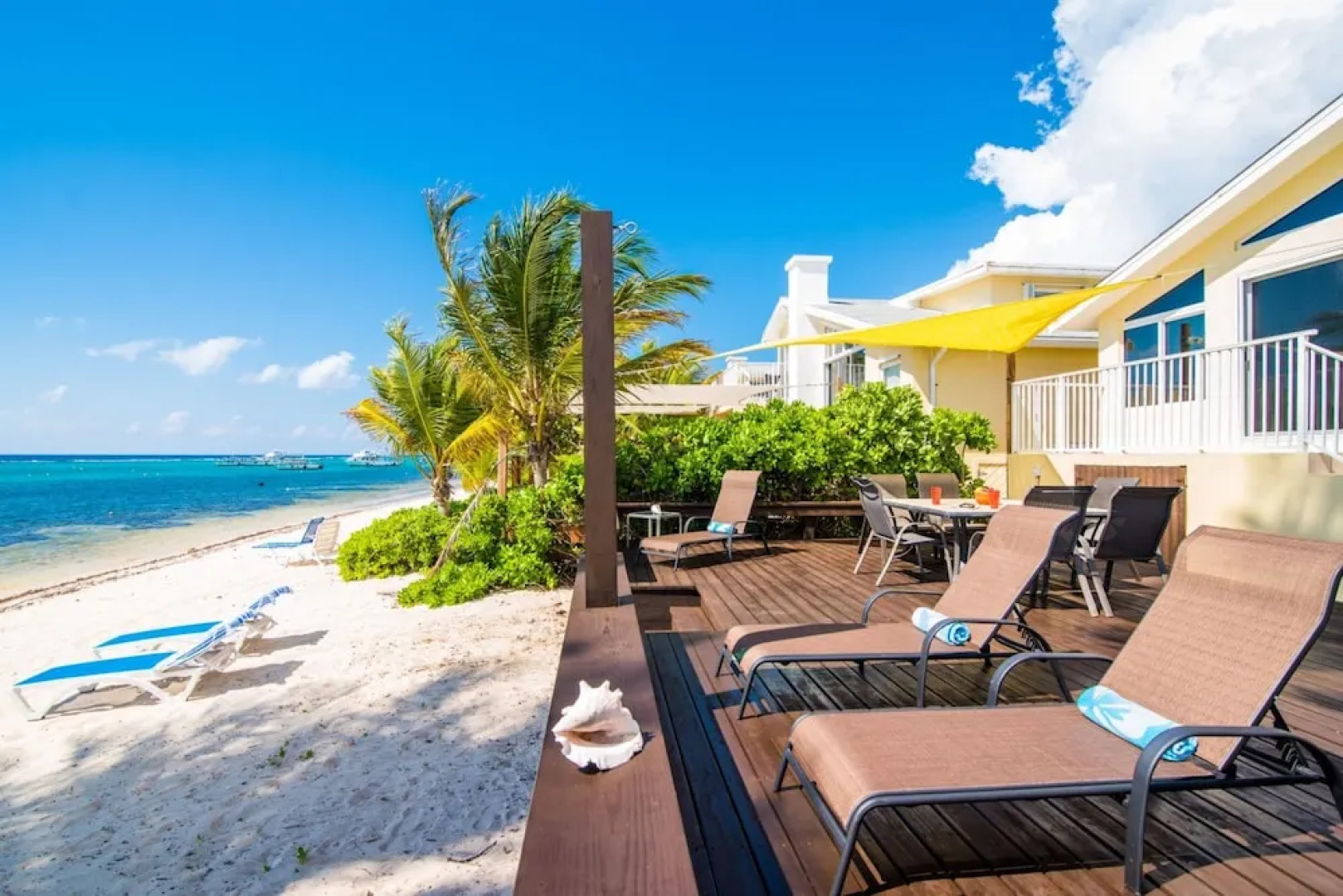 Caribbean Paradise by Cayman Villas