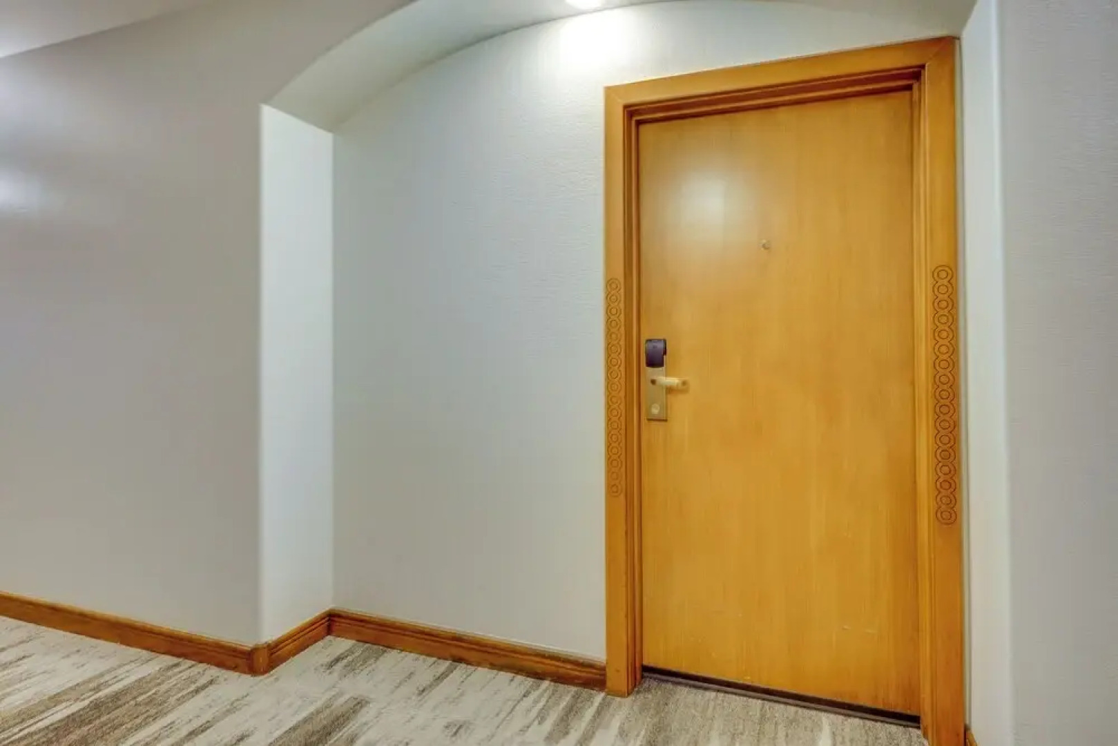 Ski-in/ Out Solitude Ski Village Condo w/ Hot Tub