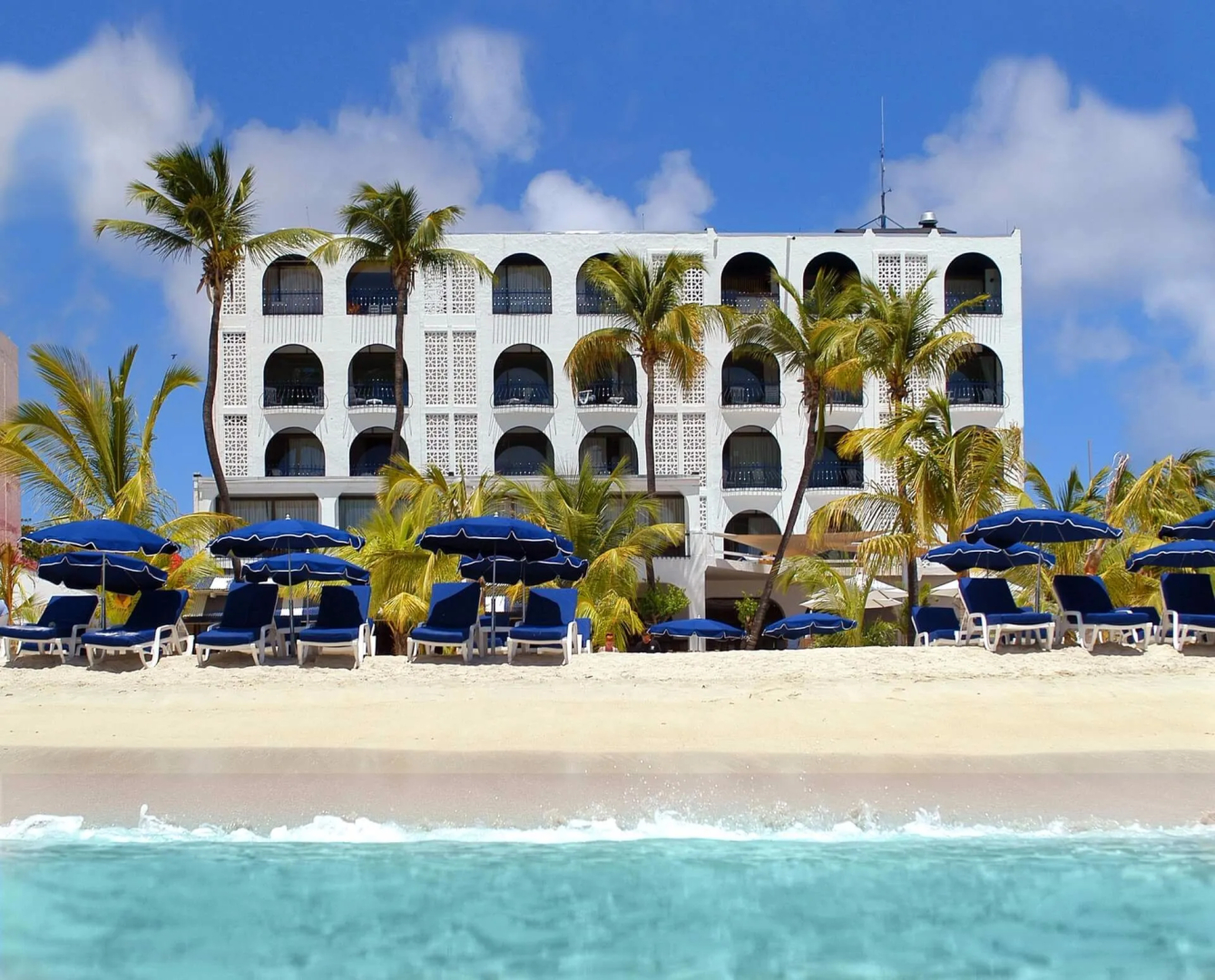 Holland House Beach Hotel
