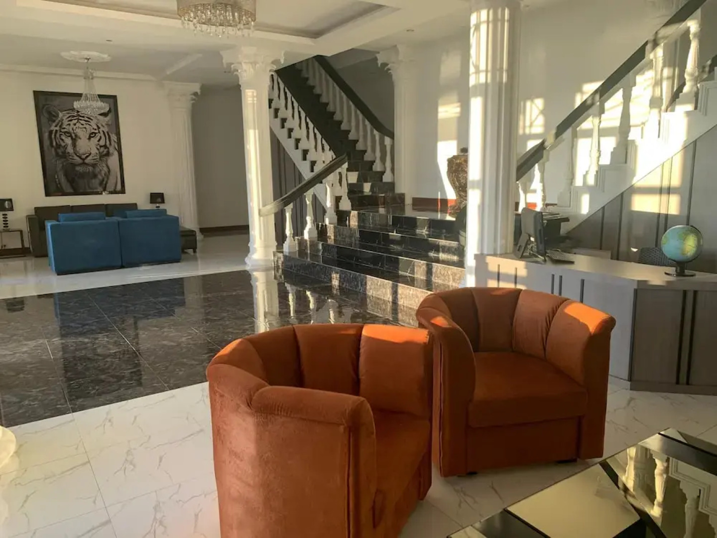 Toba Retreat Mansion And Villas