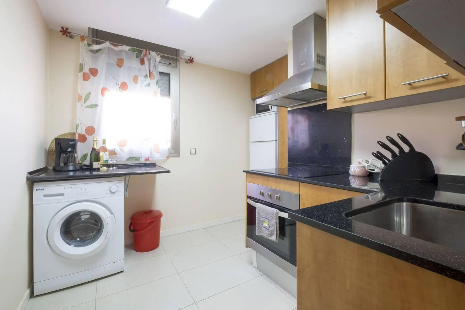 Apartamentos Ático Airport Barcelona, Terraza y Barbacoa