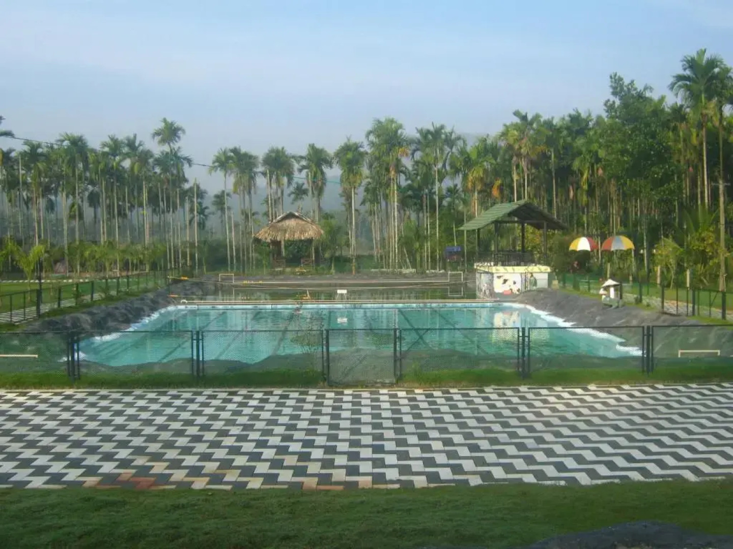 OYO Premium Hill Stays Kolagappara