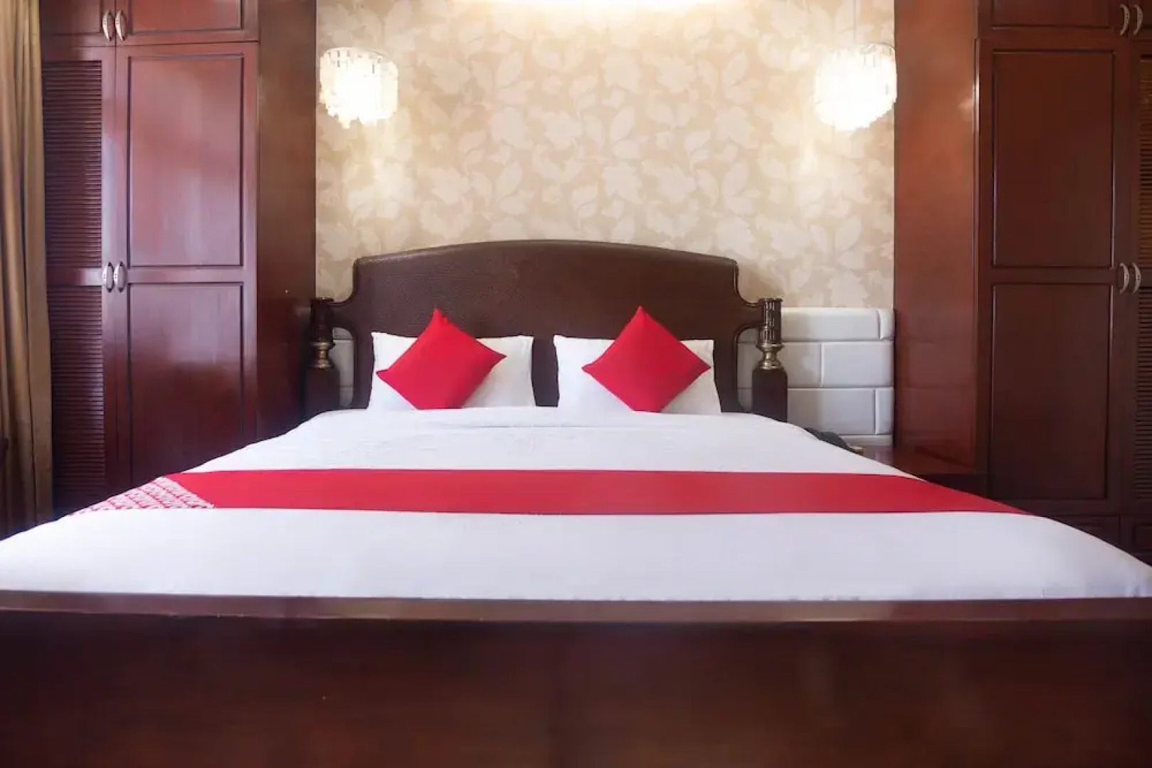 San Remigio Pensionne Suites