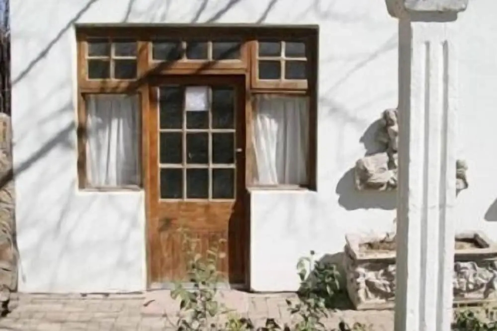 The Green Acorn Guest House