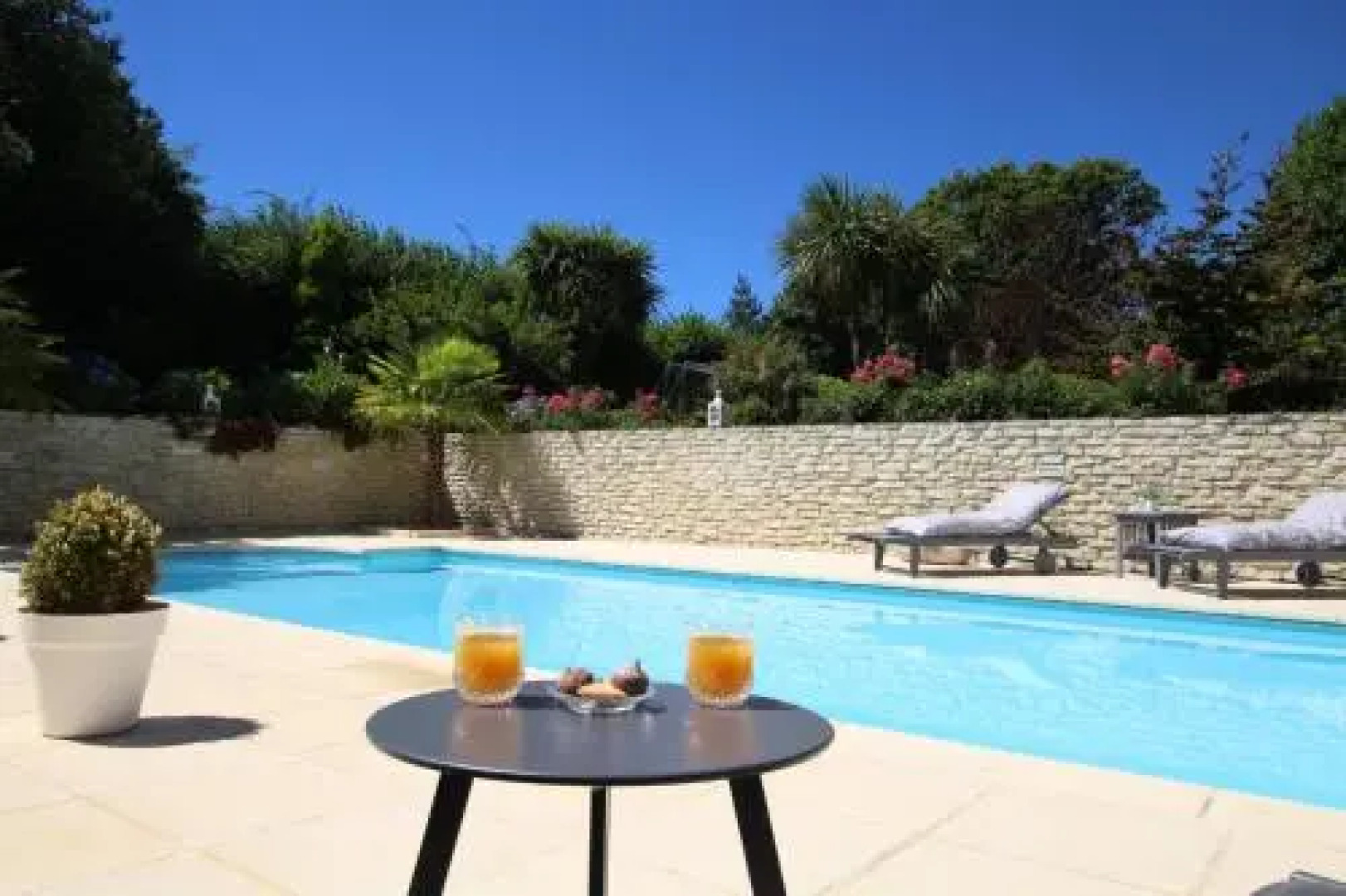 Au Jardin D'etaville