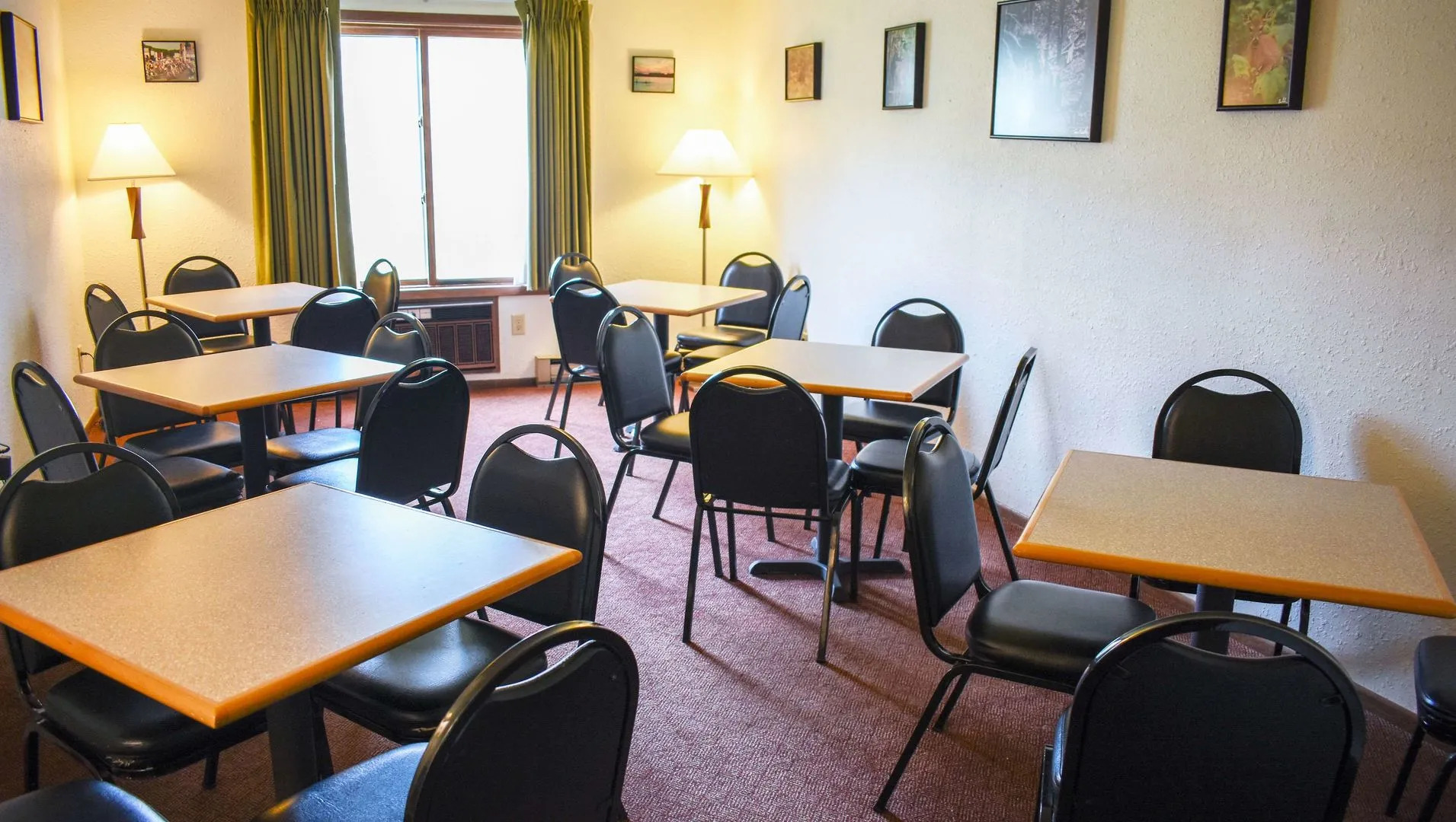 Magnuson Hotel Country Inn