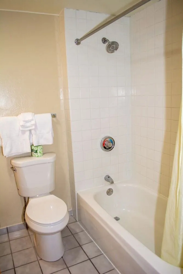 Oregon Motel 8 and RV Park