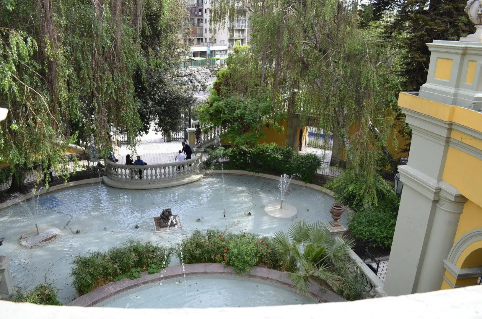 Plaza San Isidro Apartments