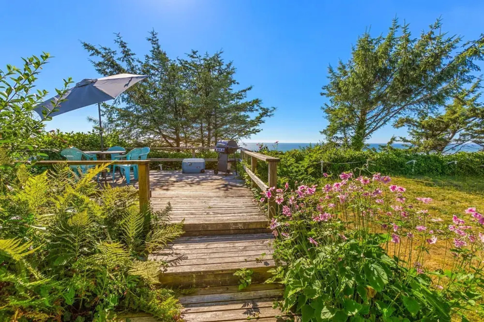 The Searise Cottage in Hoquiam