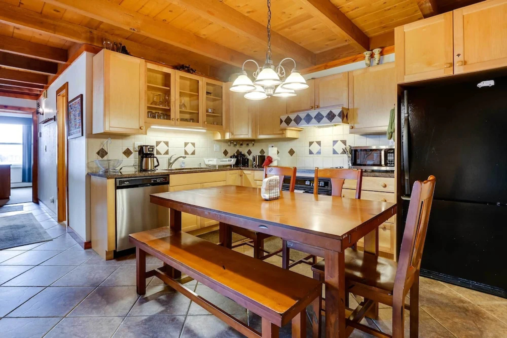 Silverthorne Condo W/pool Access - Shuttle to Town