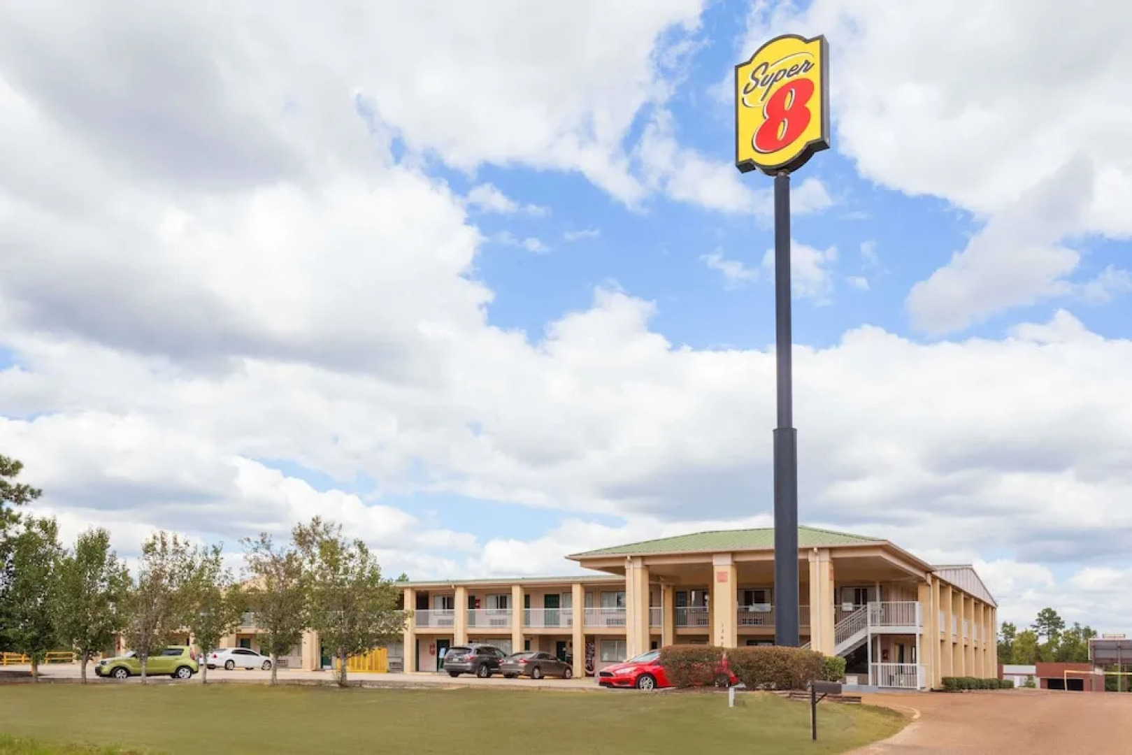 Super 8 Brookhaven