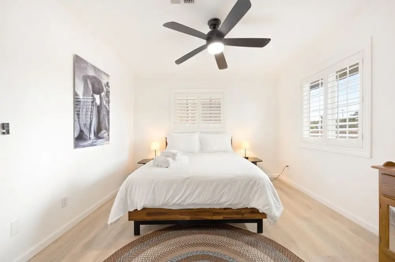 Roadrunner Inn - Pool, Hot Tub, Bbq And Fire Pit! 2 Bedroom Home by RedAwning