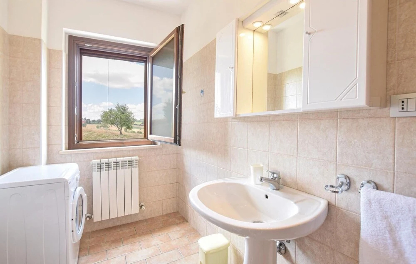 Nice Apartment in Montefelcino With 2 Bedrooms and Wifi