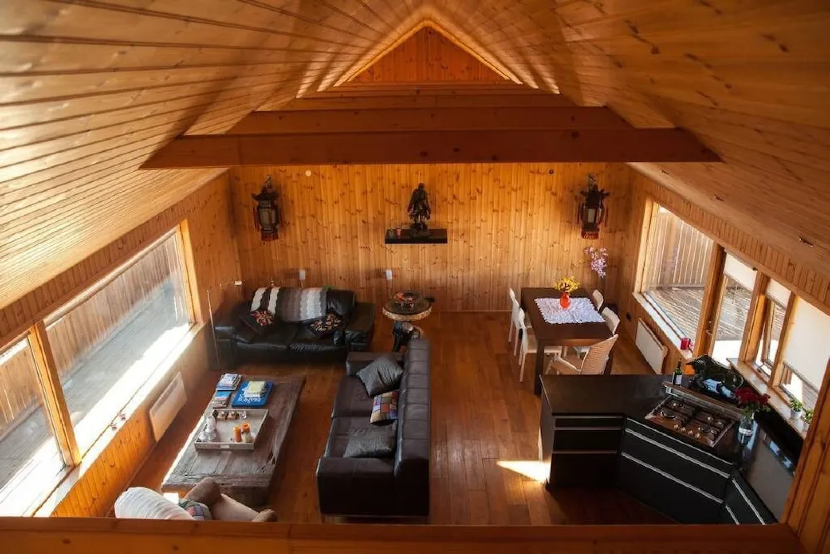 Glass House with River & 360 Degree View