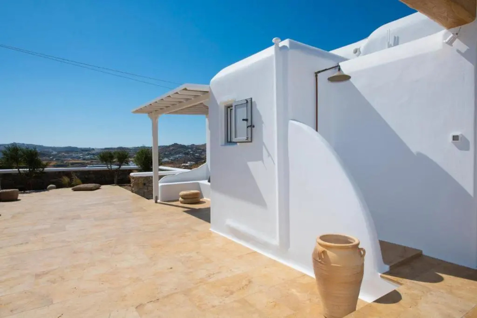 Little Villa amid Super Paradise-JackieO' Mykonos