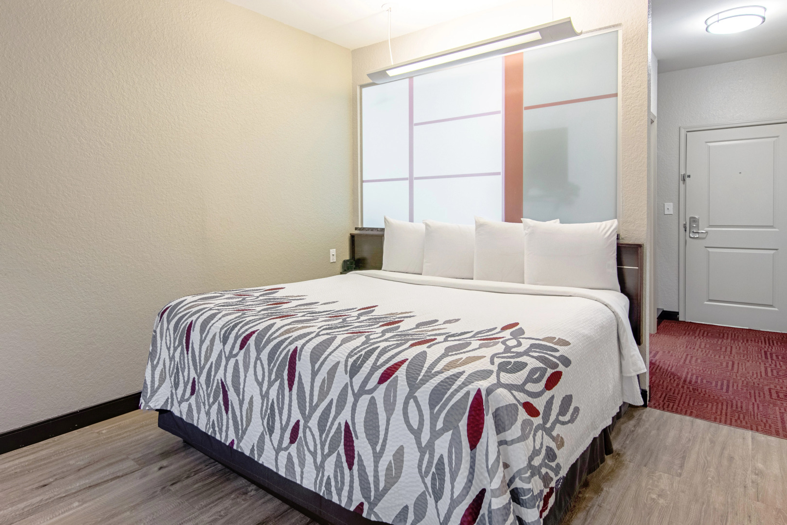 Red Roof Inn Locust Grove