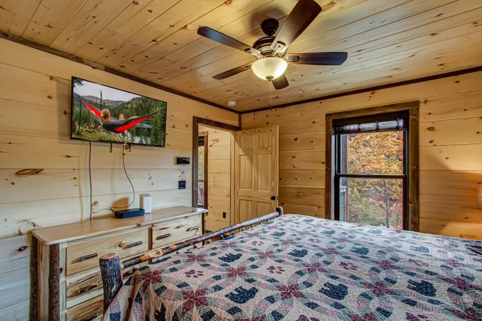 Honey Bear Hill #326