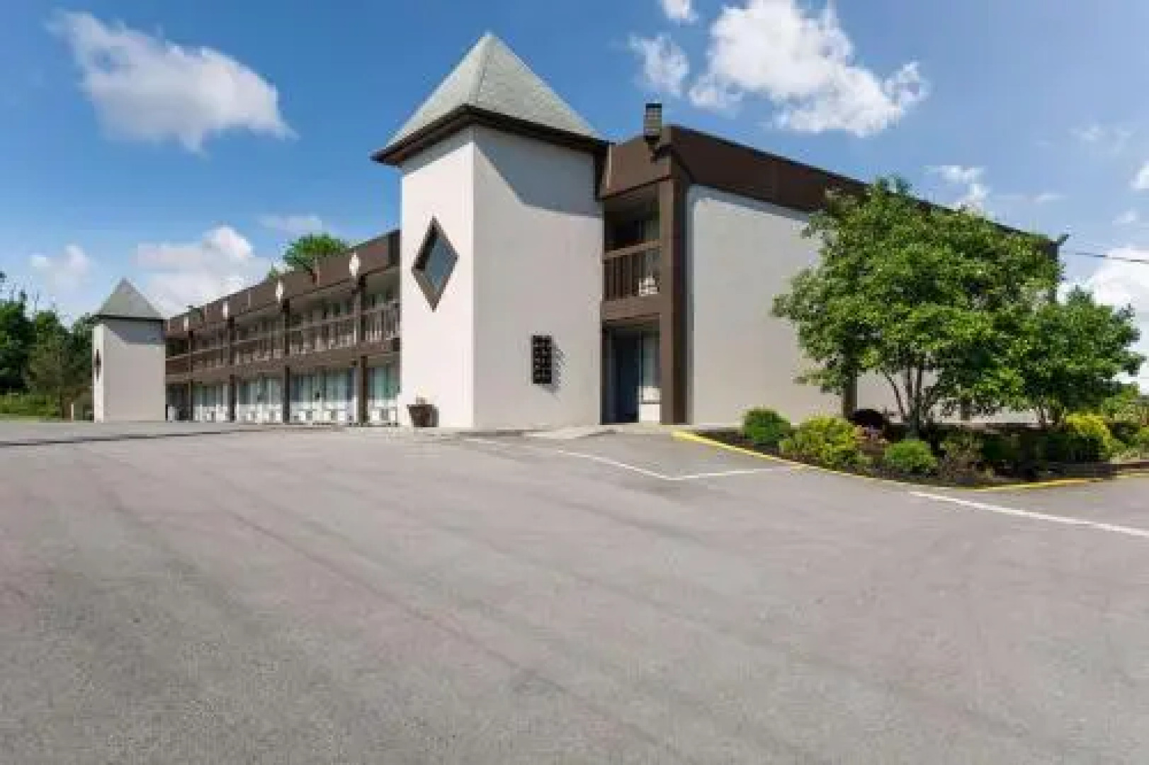 Days Inn by Wyndham Georgetown North Of Lexington