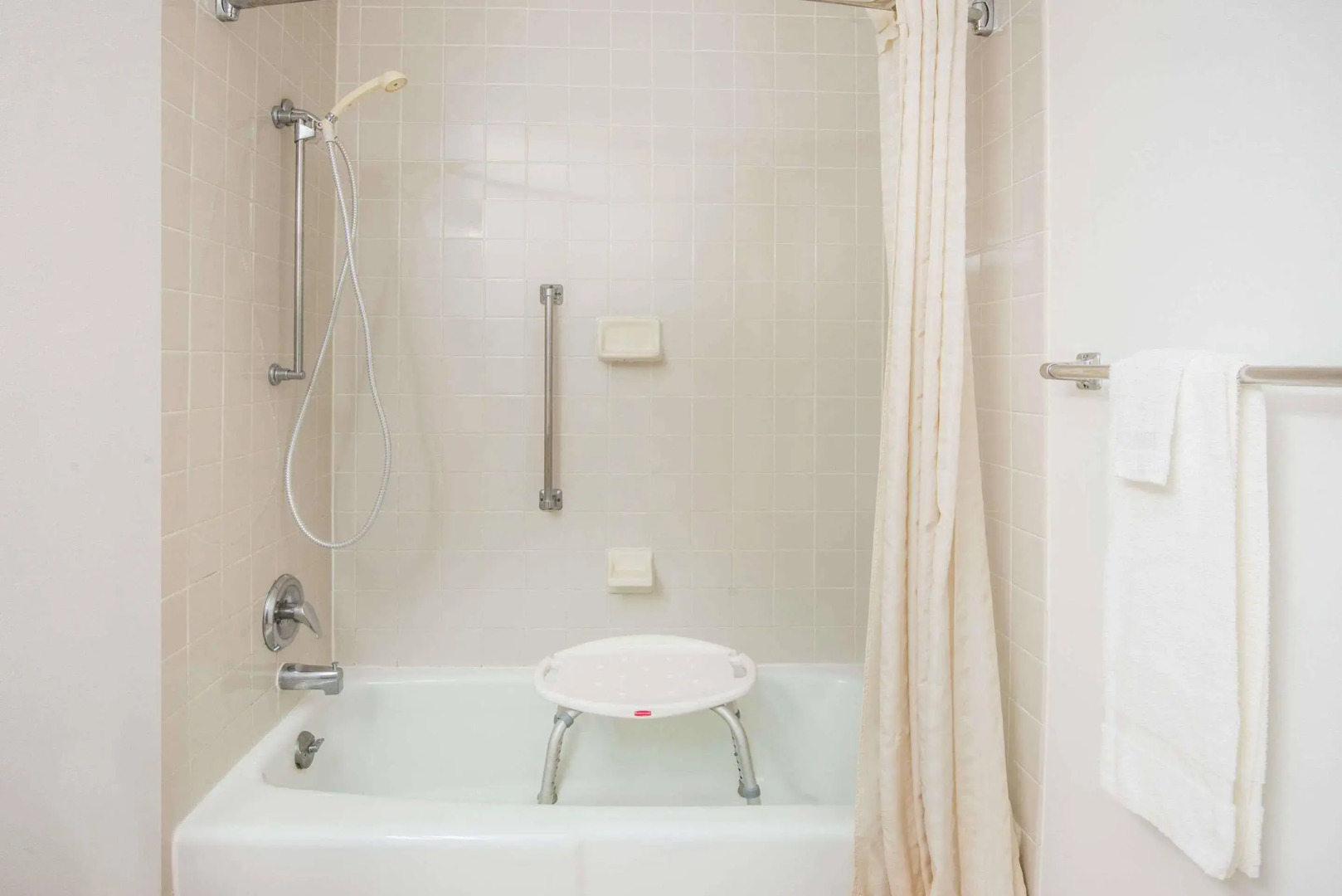 Red Roof Inn Ashtabula - Austinburg