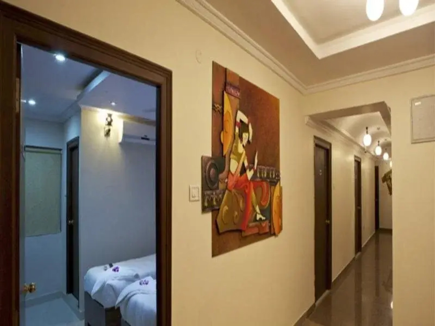 OYO 17375 My Place Kondapur Hicc