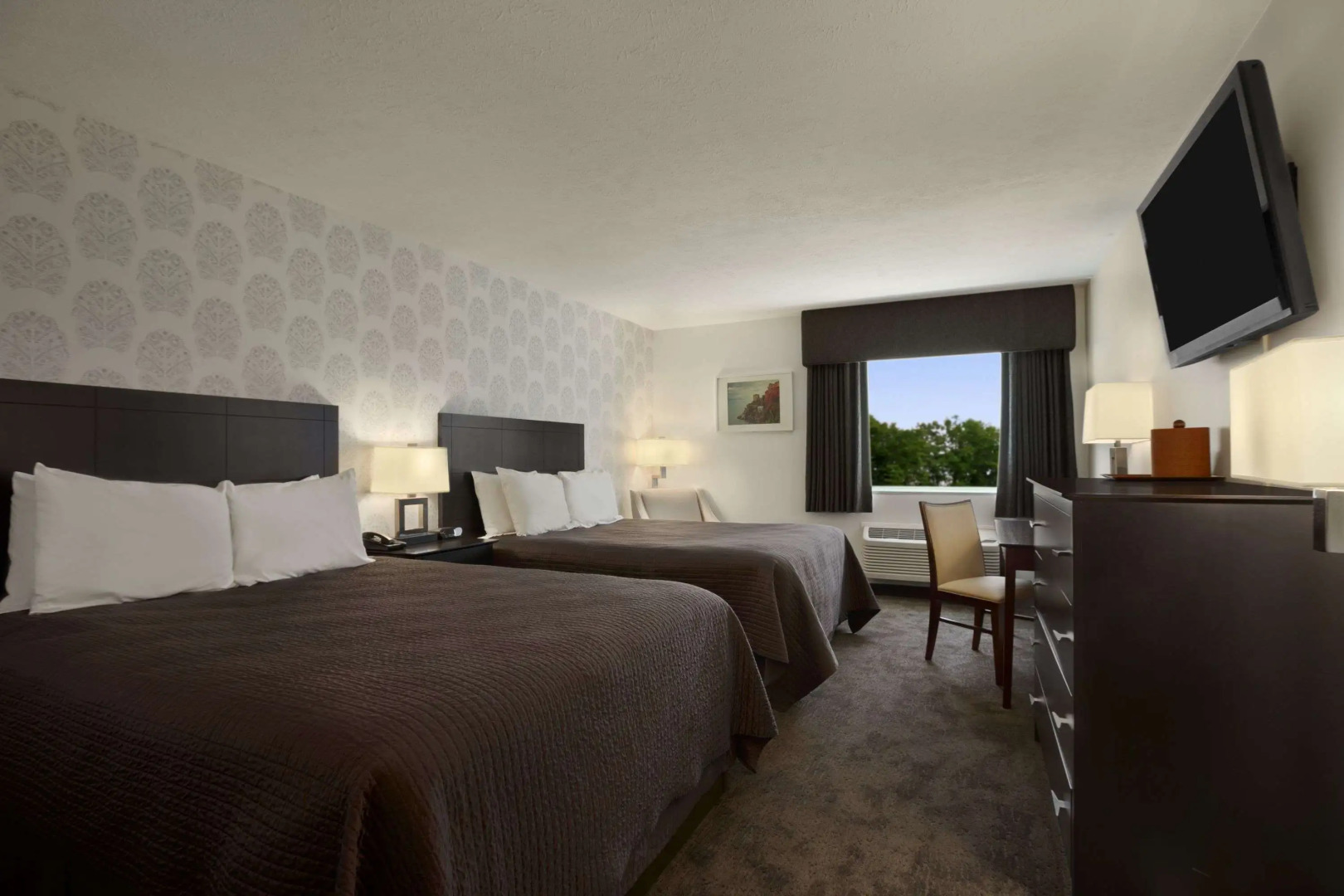 Travelodge by Wyndham Hubbard OH