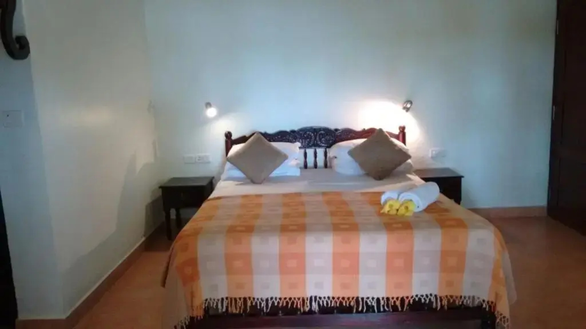 Vembanad House Boutique Back Water Homestay