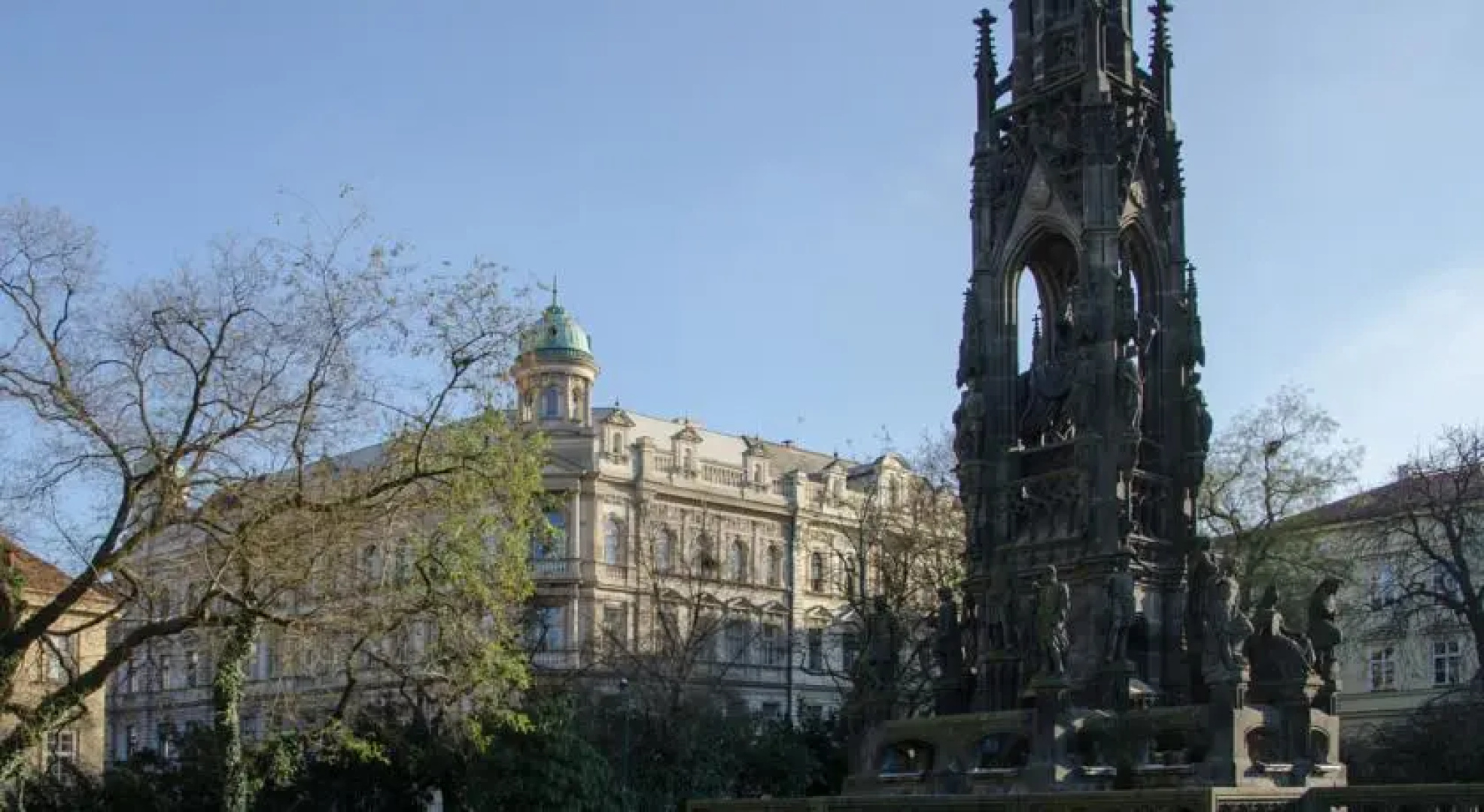 Franz Apartments