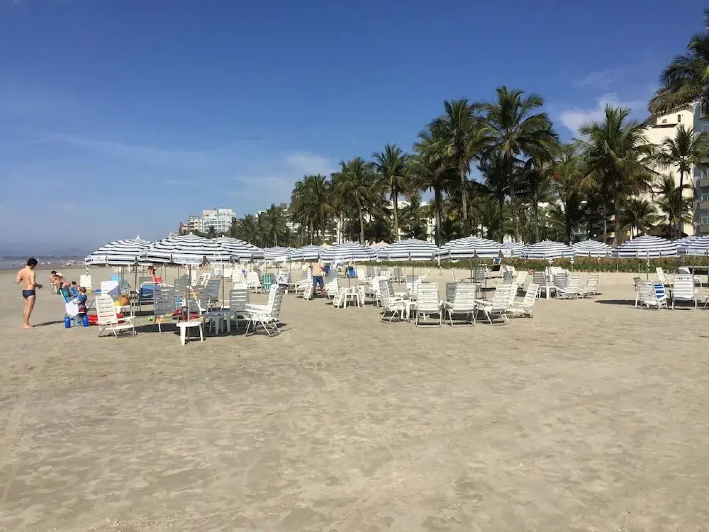 Riviera: M4 Giardino 44A, frente Praia, 4Dorms, 3Banh, 2Gar, Varanda Gourmet com Churrasqueira