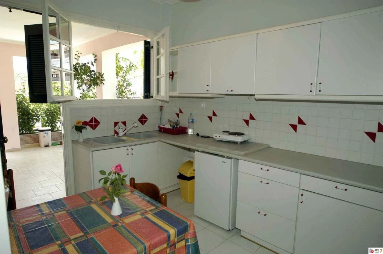 Acapulco Marinos Studios & Apartments