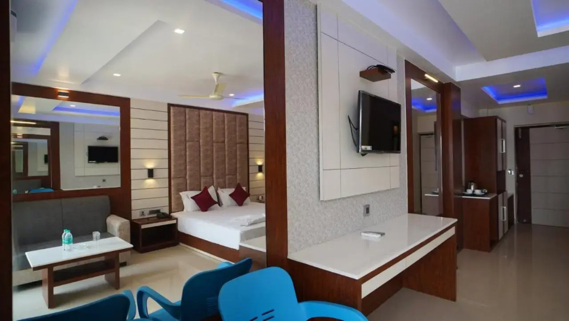 Royal Gitanjali Resorts & Spa