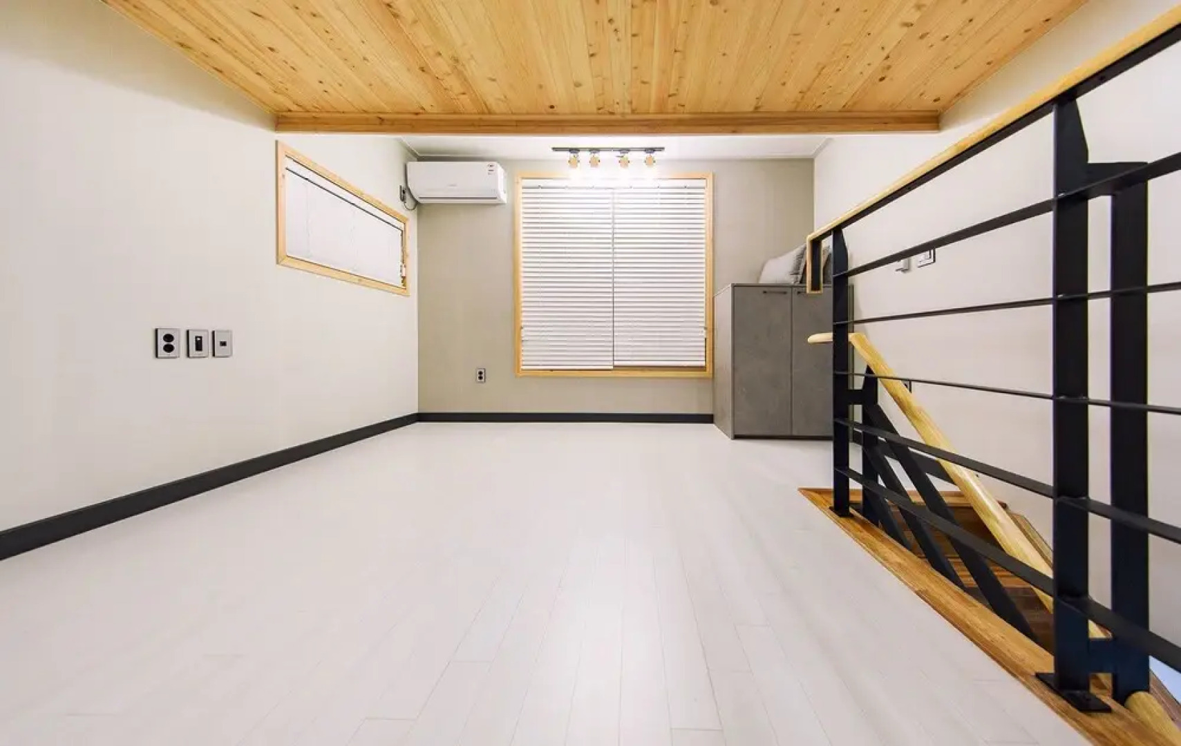 Summer Story Pension