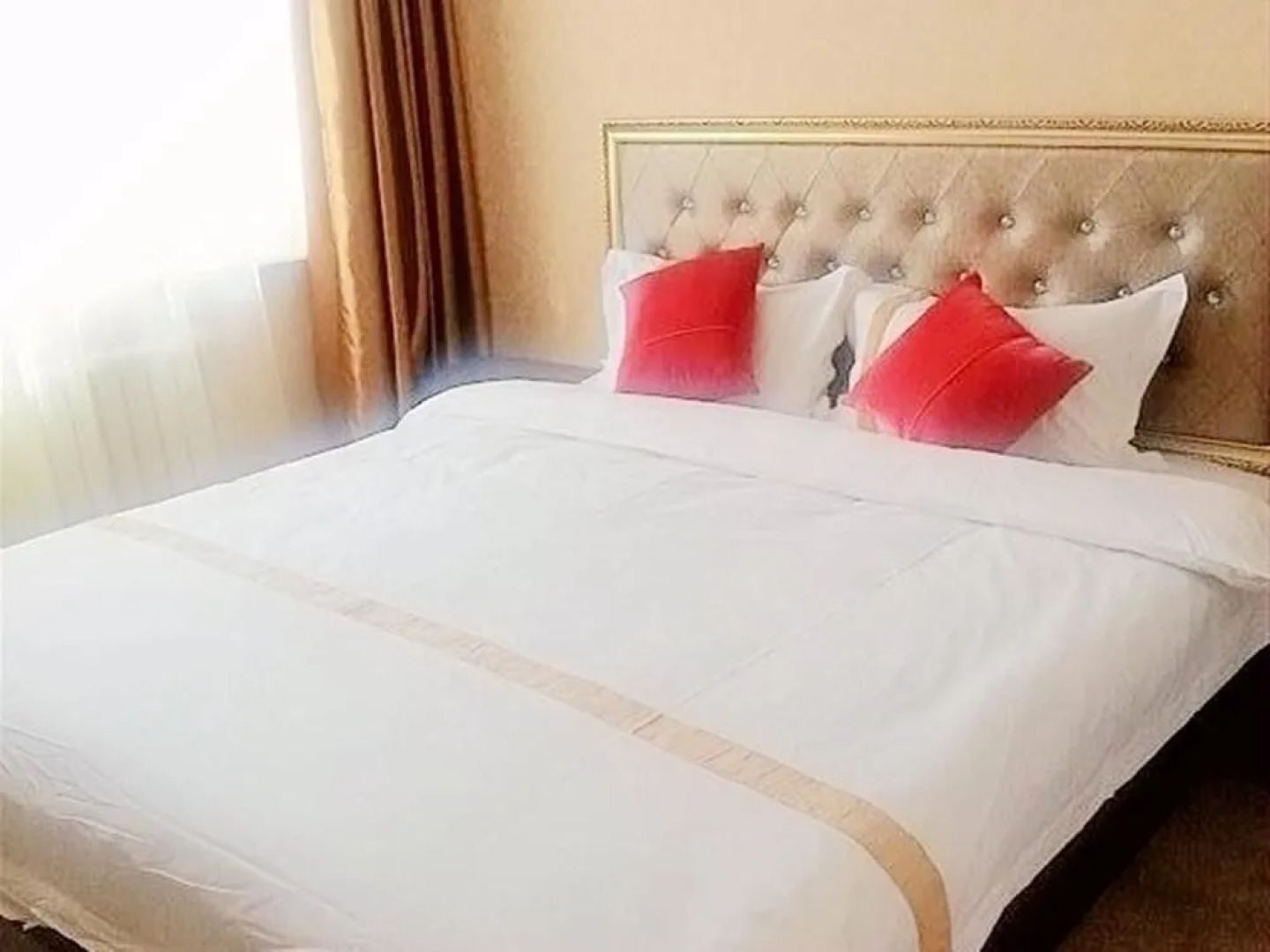 Junhao Business Hotel