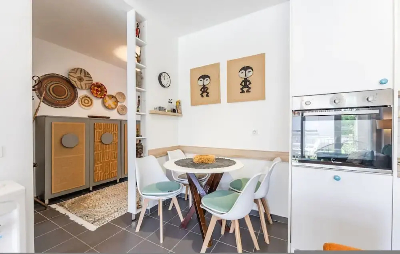 Talea Joyful Stay in Tale