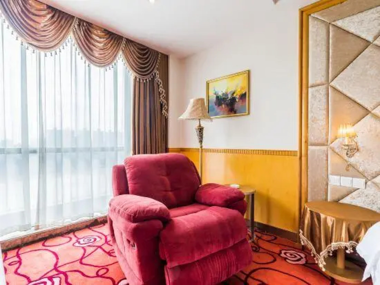 Haijing Yicheng Hotel