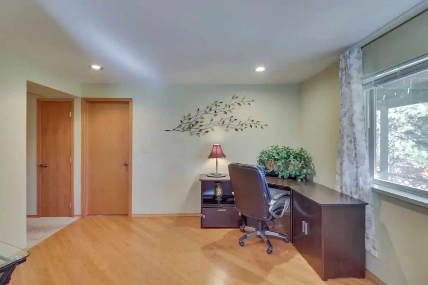 1 Mi to Flathead Lake: Bigfork Village Retreat