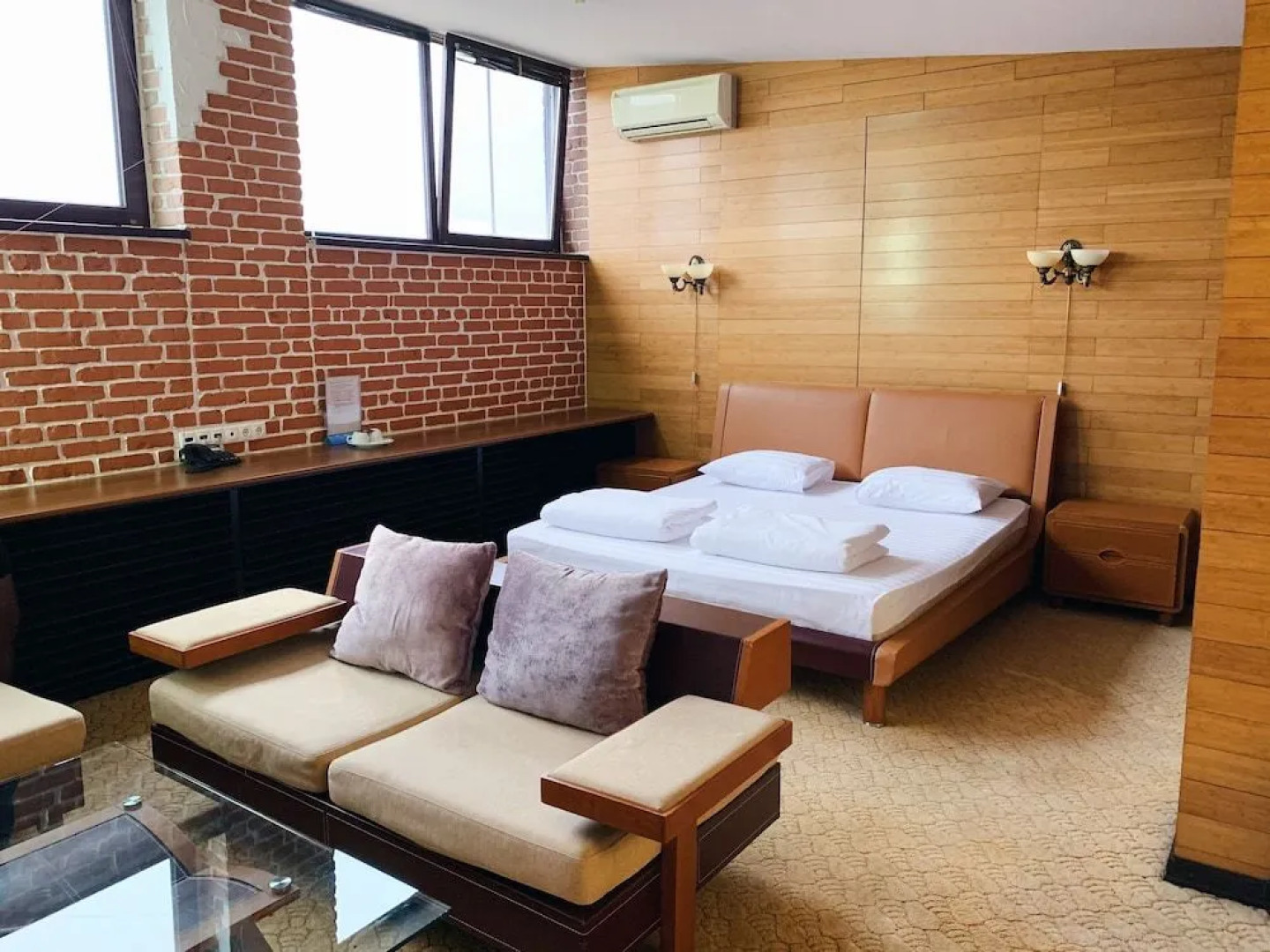 Кристалл Палас