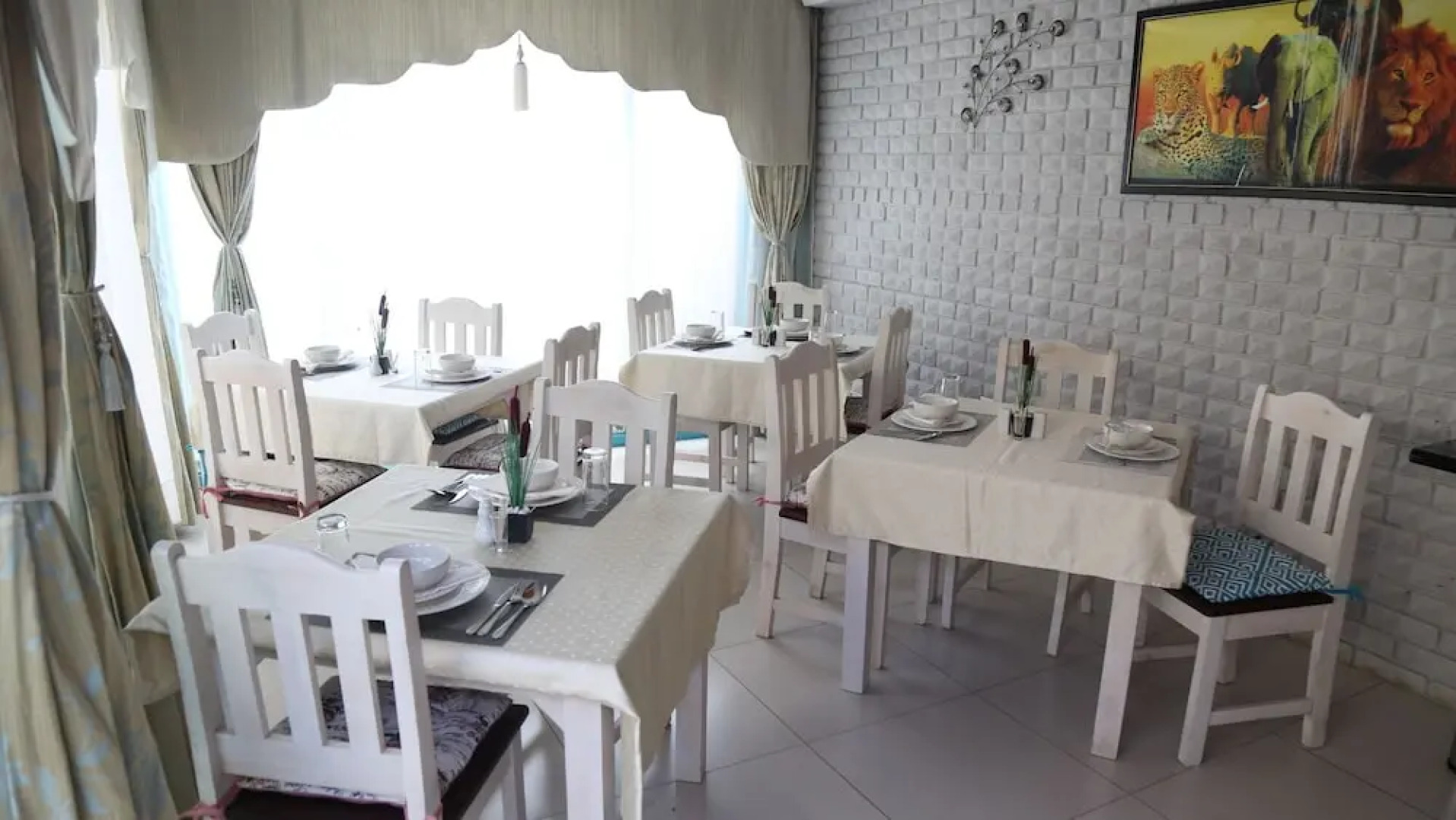 Roba Monakedi Guest Lodge