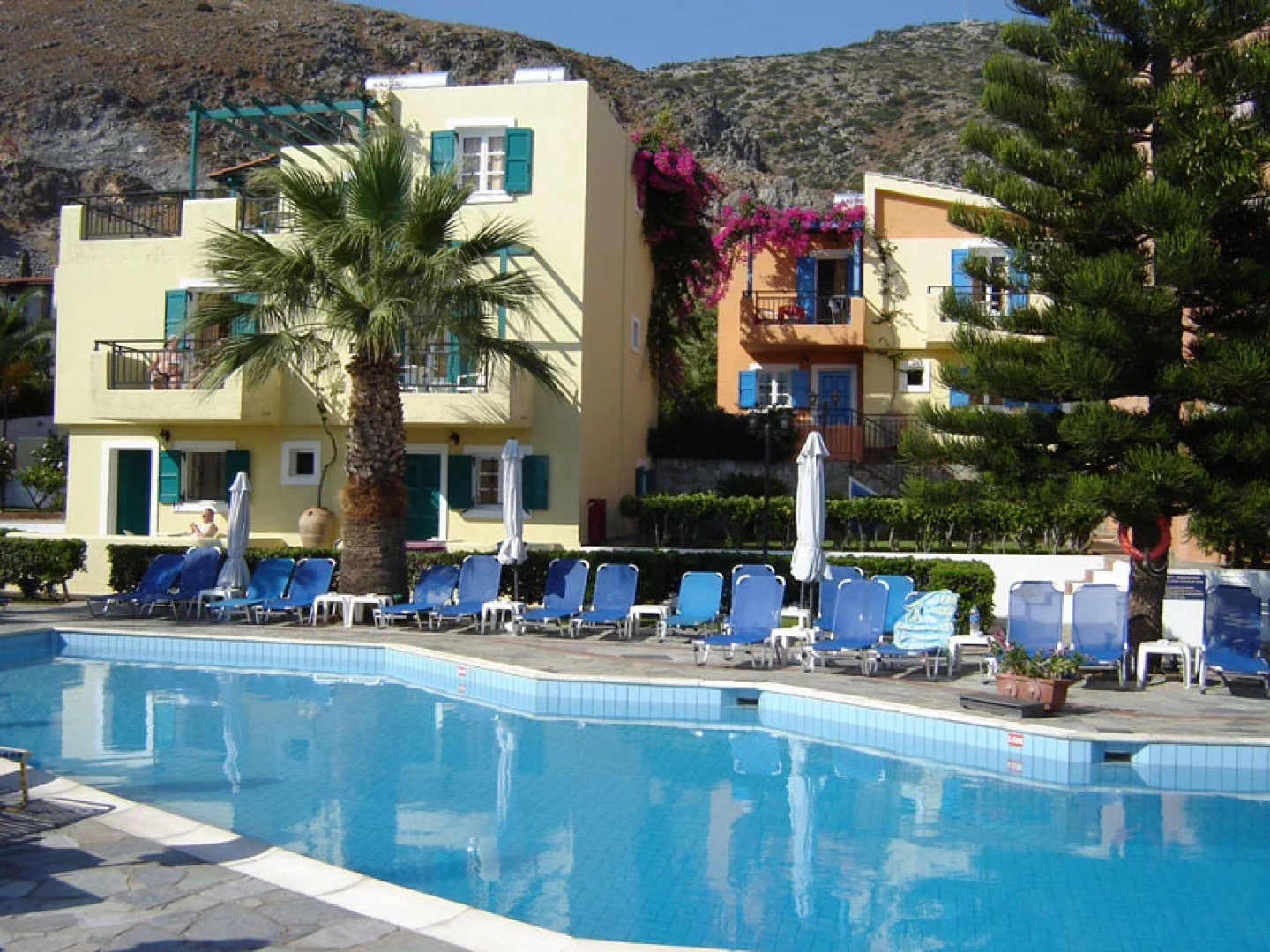 Sunrise Apartments