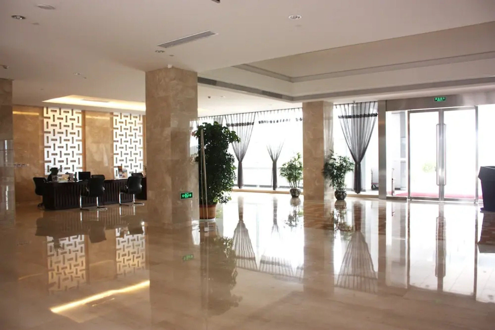 Xiangming Holiday Hotel