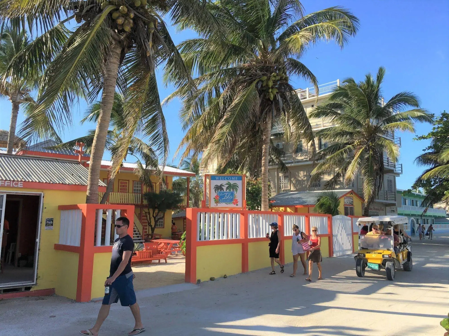 La Isla Resort