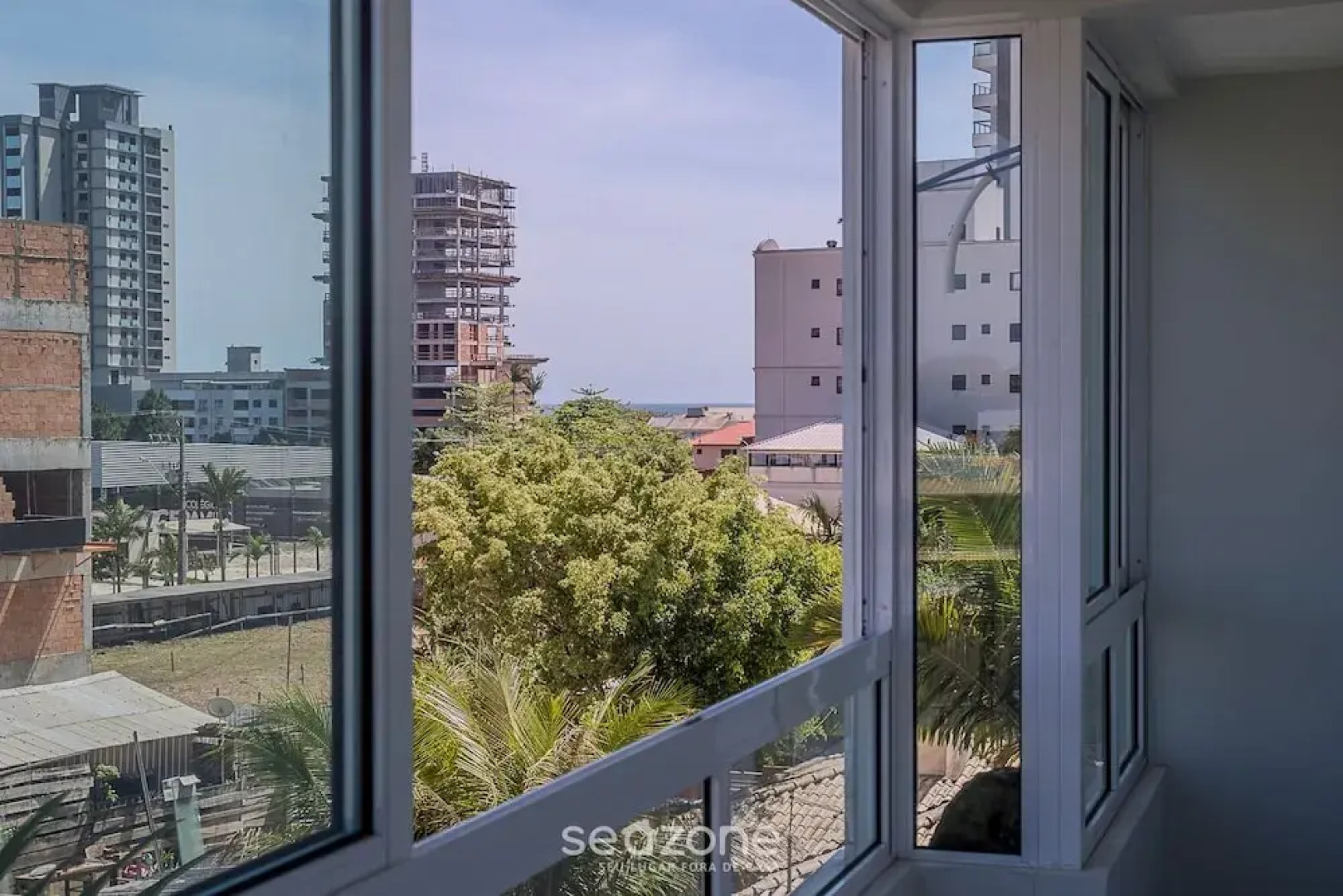 Charming Apt 550m From Pereque Beach - Rne0301