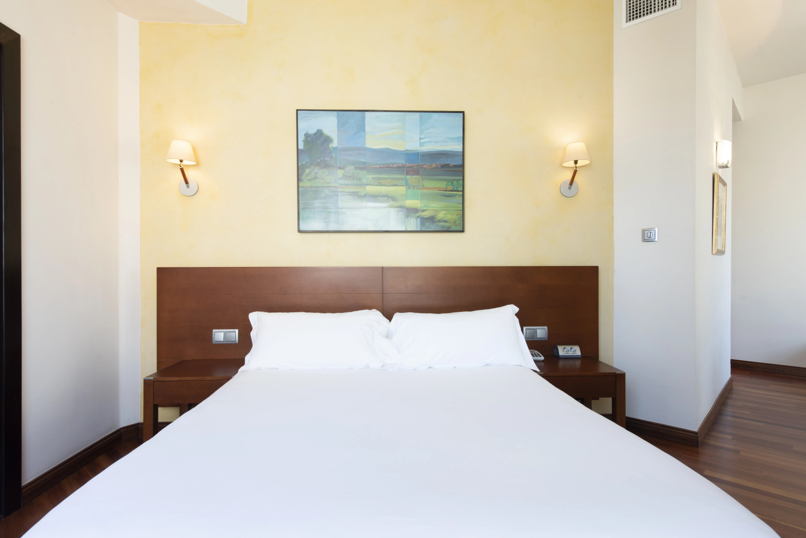 Maroa Hotel