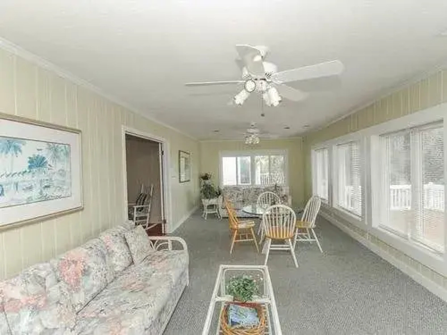 Ocean Boulevard 511 by RedAwning